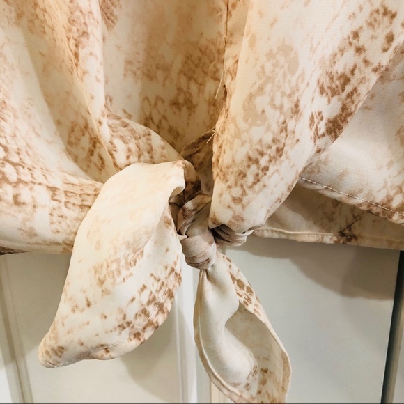 Dynamite Long sleeve Top - Picture 4 of 5